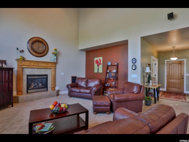 1303 S APPALOOSA Ave, Kaysville, UT 84037