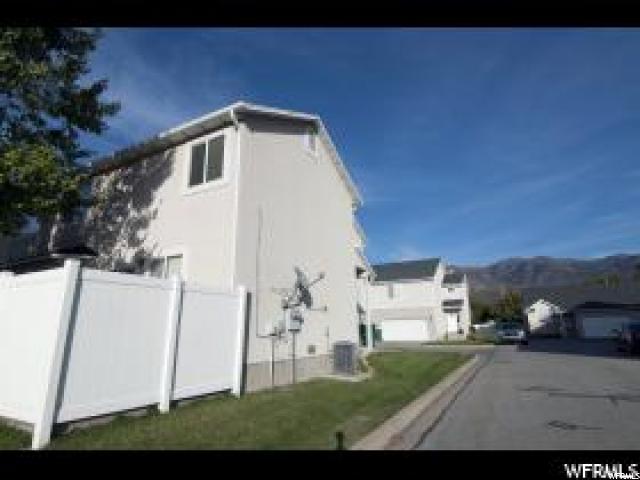 620 N FAIRFIELD RD E, Layton, UT 84040