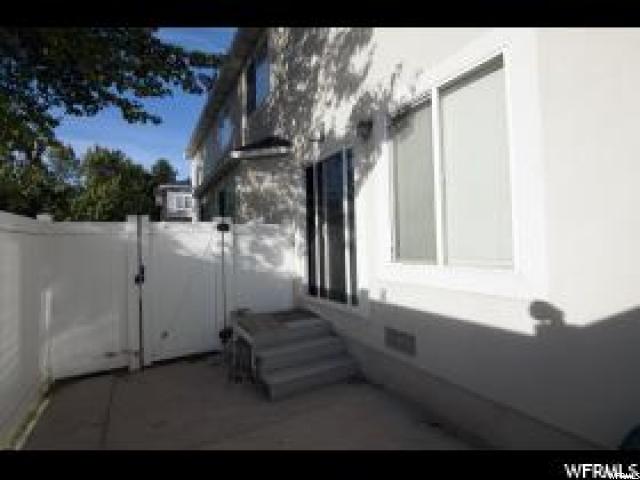 620 N FAIRFIELD RD E, Layton, UT 84040