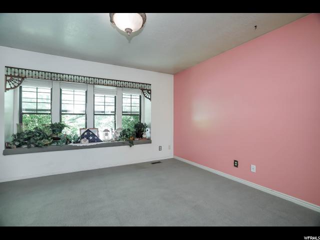 1815 E RIDGEVIEW CIR N, Layton, UT 84040