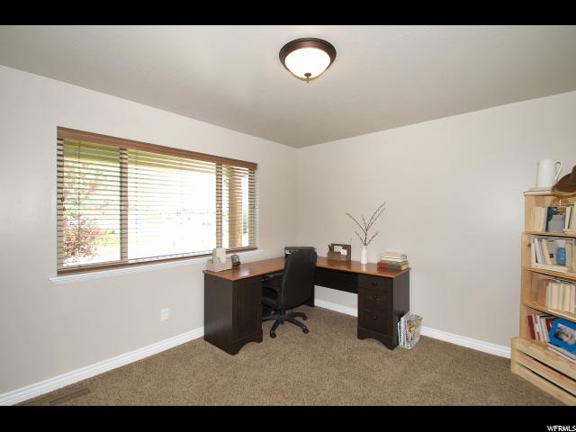 3227 Falcon Way N, Layton, UT 84040
