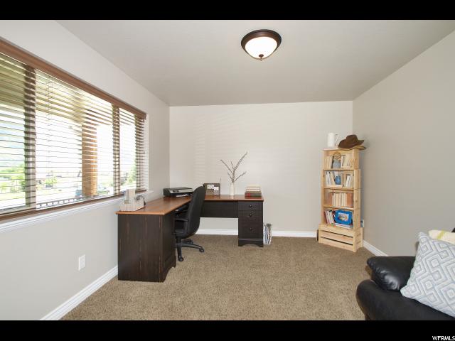 3227 Falcon Way N, Layton, UT 84040