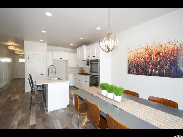 1487 E SEGO LILY CT N, Layton, UT 84040