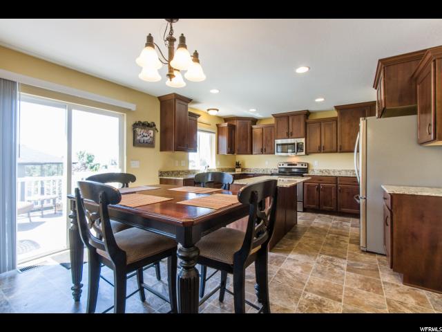 2044 E REDTAIL N, Layton, UT 84040