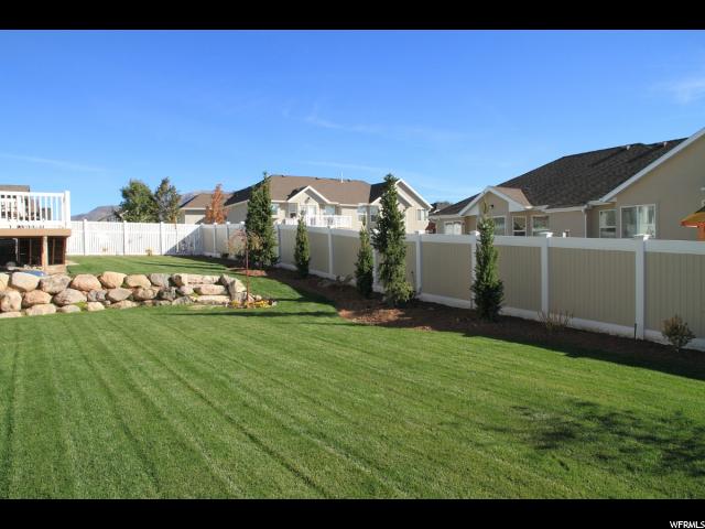 3372 N REDSHOULDER DR E, Layton, UT 84040