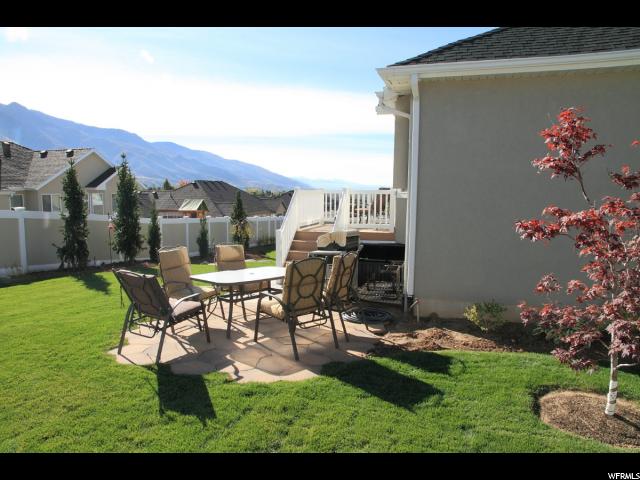3372 N REDSHOULDER DR E, Layton, UT 84040