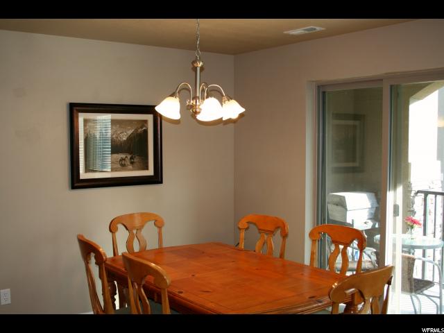 909 S MAIN ST, Layton, UT 84041
