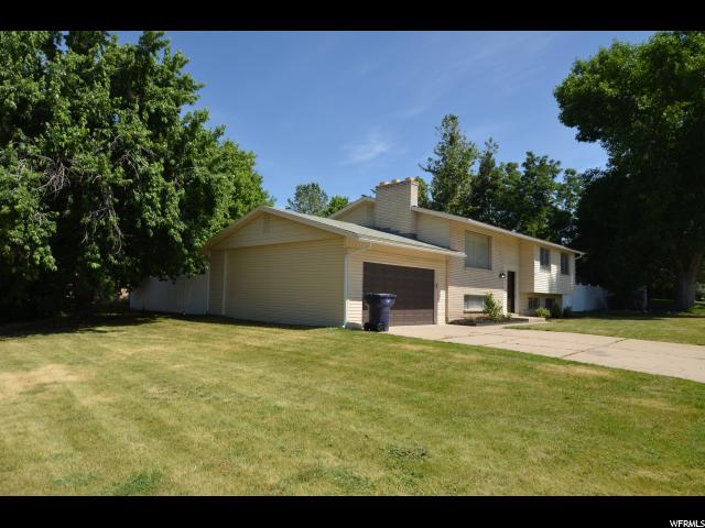 1011 E ROSEWOOD LN, Layton, UT 84041