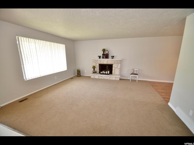 1011 E ROSEWOOD LN, Layton, UT 84041