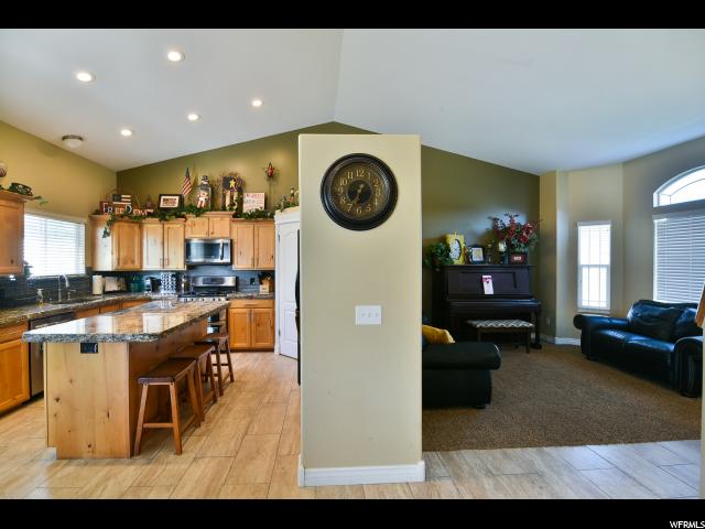 22 W 2450 N, Layton, UT 84041