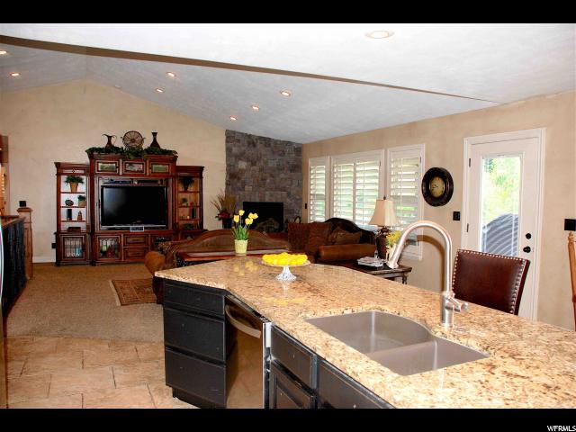 Layton, UT 84041
