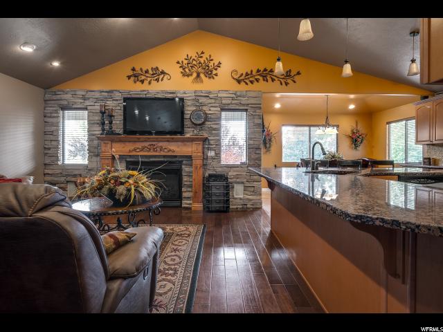 2327 W 775 N, Layton, UT 84041