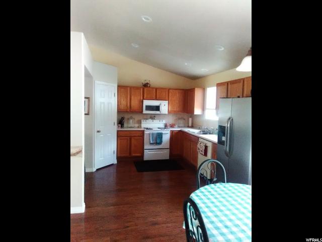 1016 W 300 S, Lehi, UT 84043