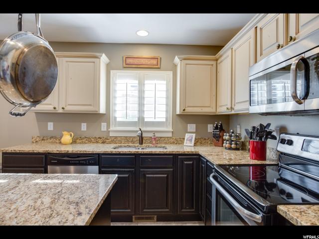 4072 N HEATHERFIELD LN, Lehi, UT 84043