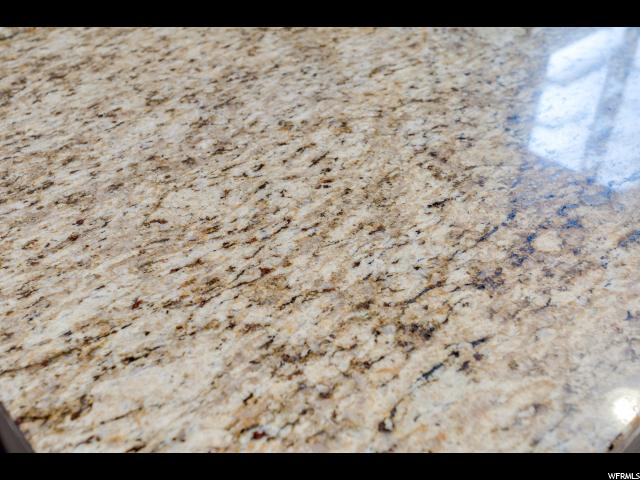 4072 N HEATHERFIELD LN, Lehi, UT 84043