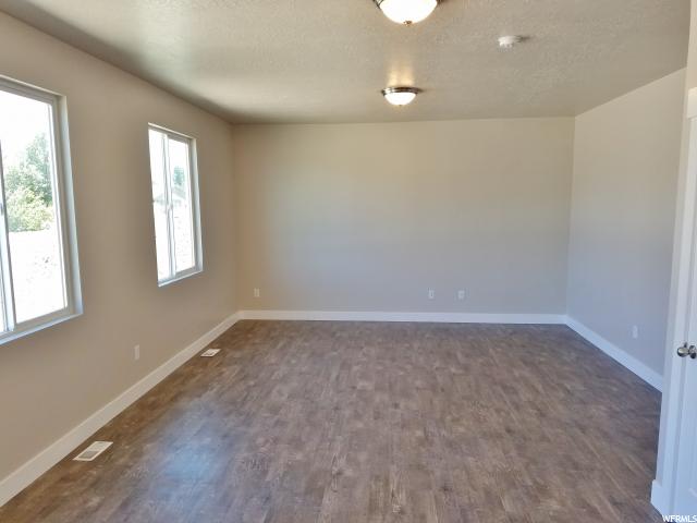1275 W 300 S, Lehi, UT 84043