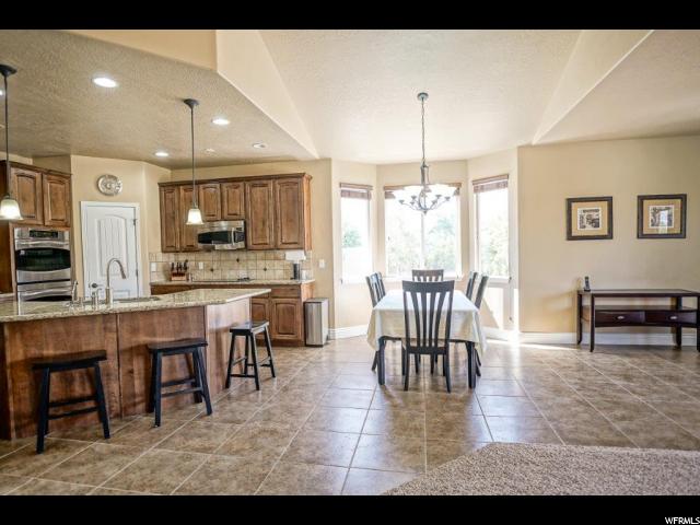 3808 N MEADOW SPRINGS LN, Lehi, UT 84043
