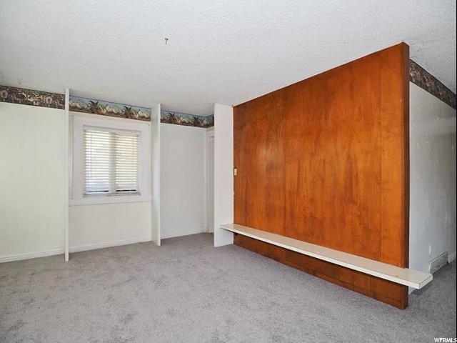 8306 W WESTERN DR, Magna, UT 84044