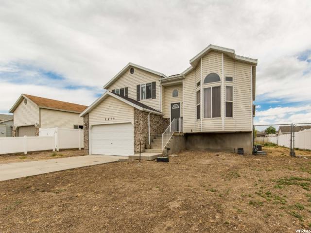 2606 S THOREAU DR, Magna, UT 84044