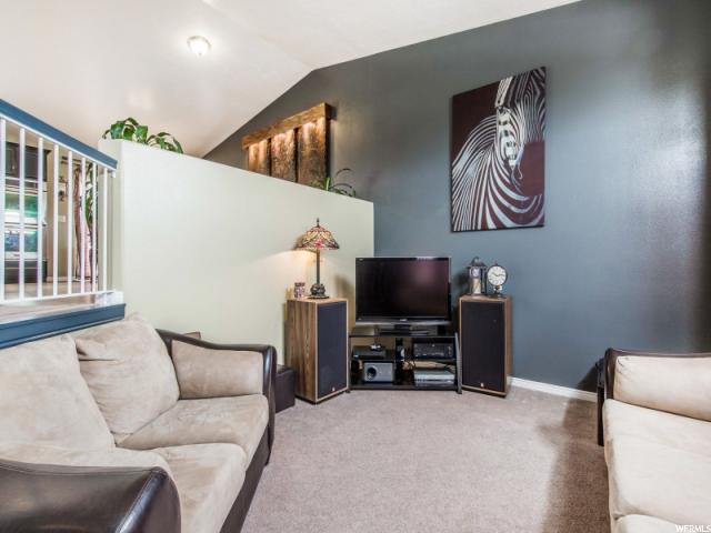 2606 S THOREAU DR, Magna, UT 84044