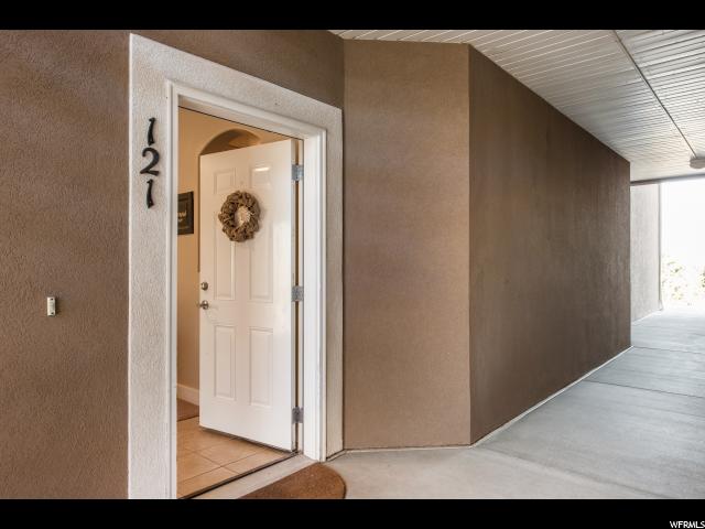 121 W SPRINGVIEW DR N, Saratoga Springs, UT 84045