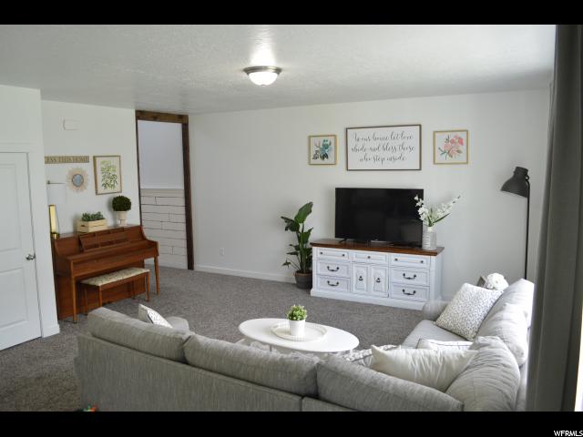 234 E CORDOBA DR, Saratoga Springs, UT 84045