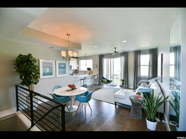 69 E CHIP SHOT LOOP DR S, Saratoga Springs, UT 84045
