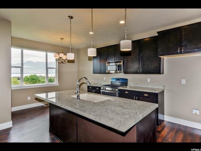 67 E CHIP SHOT LOOP DR S, Saratoga Springs, UT 84045