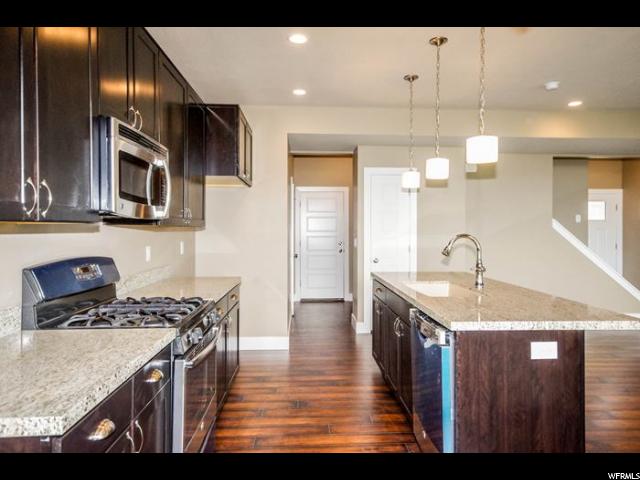 67 E CHIP SHOT LOOP DR S, Saratoga Springs, UT 84045