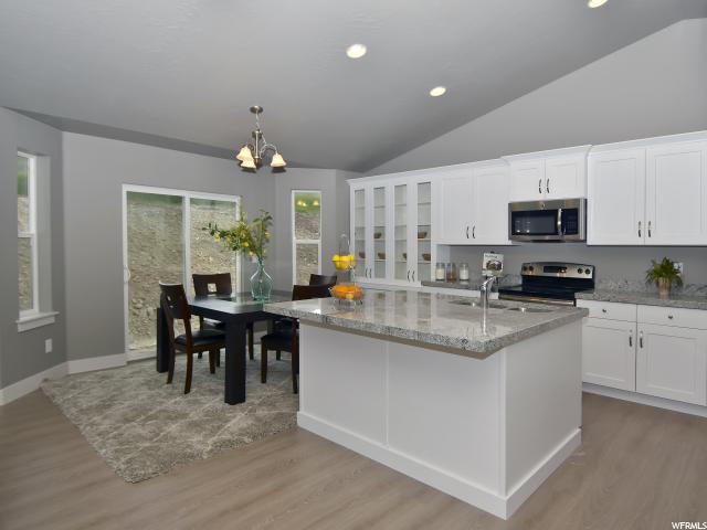 638 W DEER CANYON DR S, Saratoga Springs, UT 84045