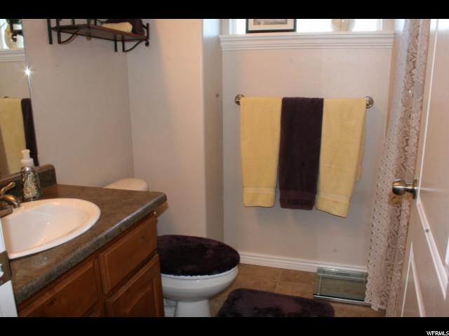 787 N CANTERBURY CT, Saratoga Springs, UT 84045