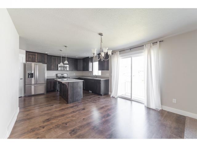 1527 S LAKE VIEW TERRACE RD W, Saratoga Springs, UT 84045
