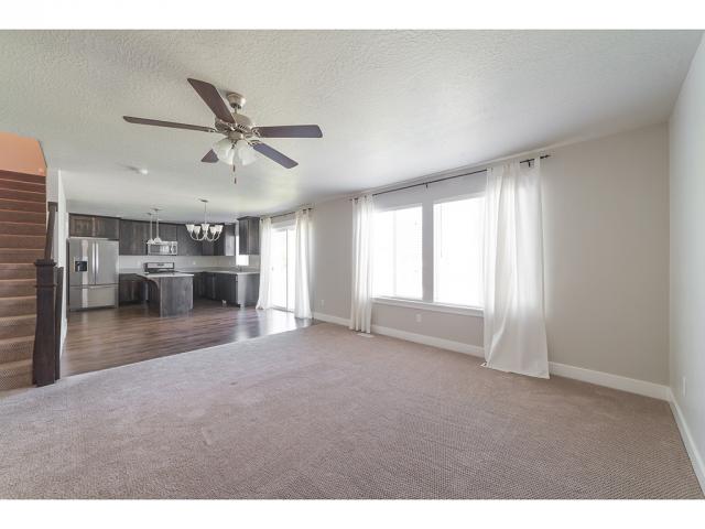 1527 S LAKE VIEW TERRACE RD W, Saratoga Springs, UT 84045
