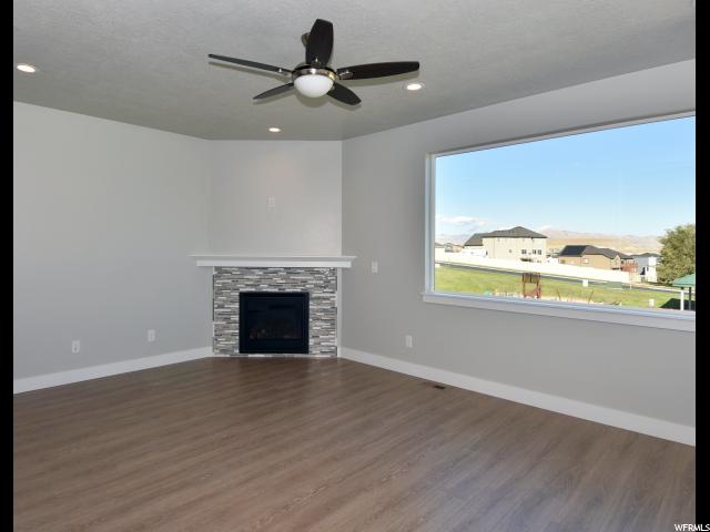 3131 S DEER CANYON DR W, Saratoga Springs, UT 84045