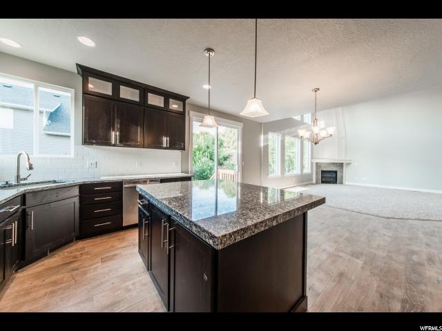 539 W GRANITE CIR, Saratoga Springs, UT 84045
