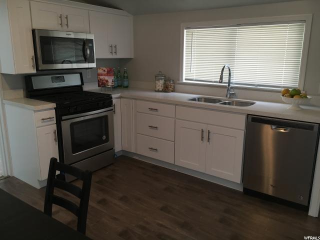 596 W 5TH AVE, Midvale, UT 84047