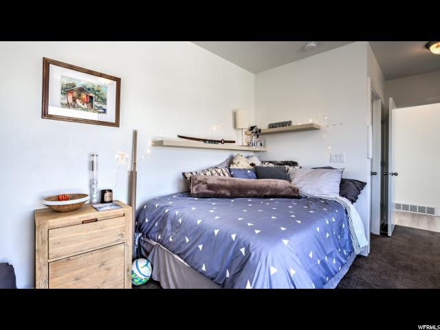 1043 W SOHO DR S, Midvale, UT 84047