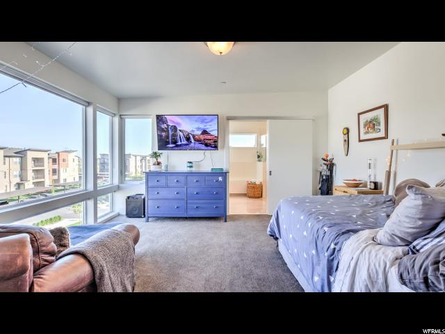 1043 W SOHO DR S, Midvale, UT 84047