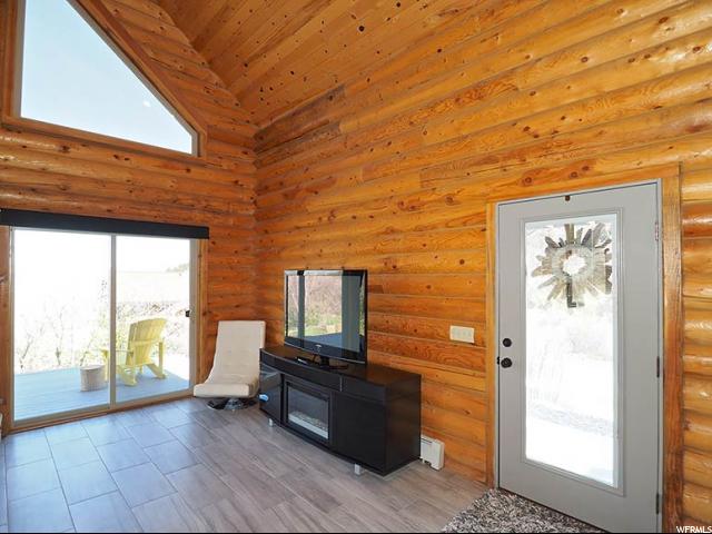 162 W CANYON DR, Midway, UT 84049