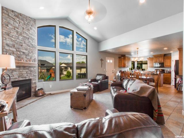 4536 N Hidden Valley Rd E, Mountain Green, UT 84050