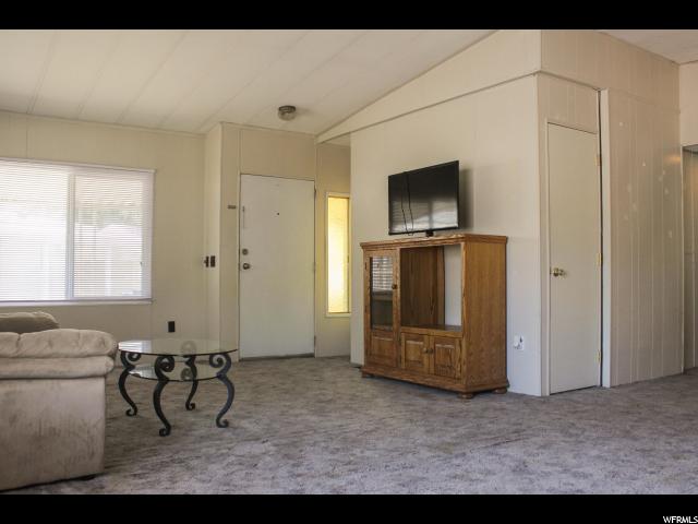 142 S NIMUE CIR W, North Salt Lake, UT 84054