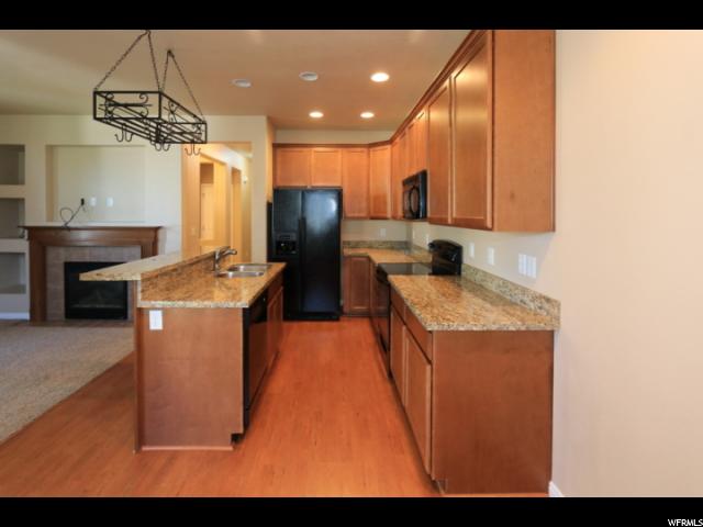 1064 W ALLINGTON DR N, North Salt Lake, UT 84054