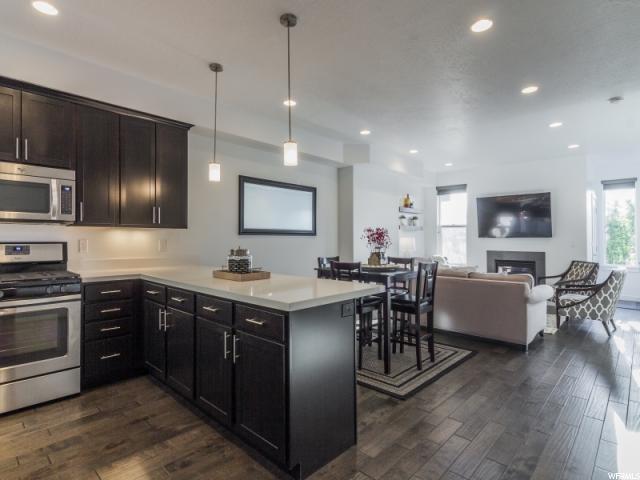 72 NORTH TOWNE LN, North Salt Lake, UT 84054