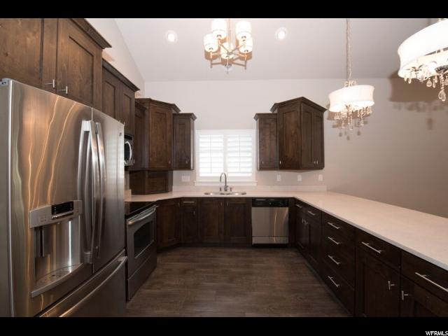 697 S EAGLE PASS, North Salt Lake, UT 84054