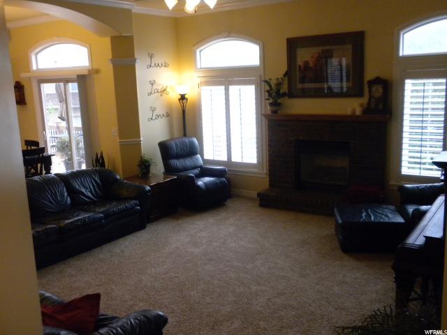 229 N ORCHARD DR, North Salt Lake, UT 84054