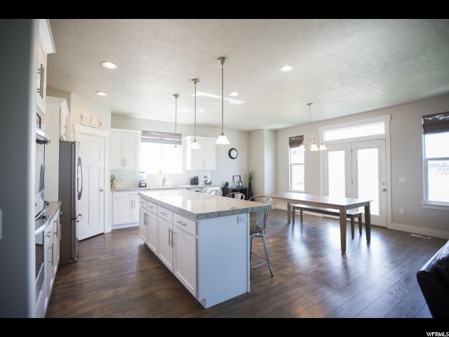 99 E SILVER OAK RD S, Vineyard, UT 84058