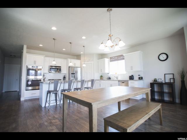99 E SILVER OAK RD S, Vineyard, UT 84058