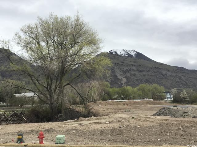 263 S LOADER AVE E, Pleasant Grove, UT 84062