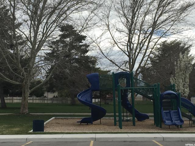263 S LOADER AVE E, Pleasant Grove, UT 84062