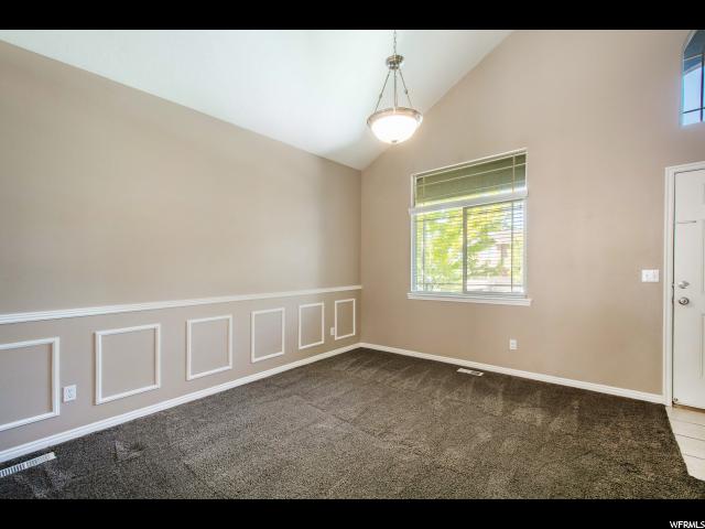 10498 N Doral Dr, Cedar Hills, UT 84062